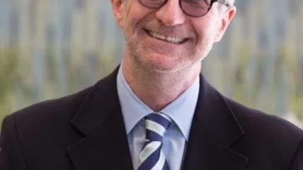 Head shot of Dr. Emanuel Maidenberg