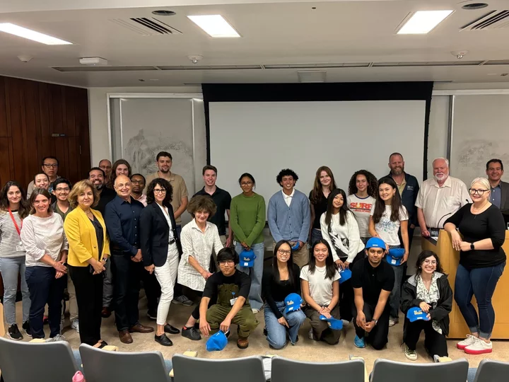 Group photo of the Physiology Outreach Program group of 2024