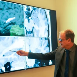 Dr. Itzhak Fried