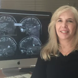 What is a neuropsychologist