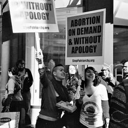 Report finds abortion bans have outsized impact on Latinas